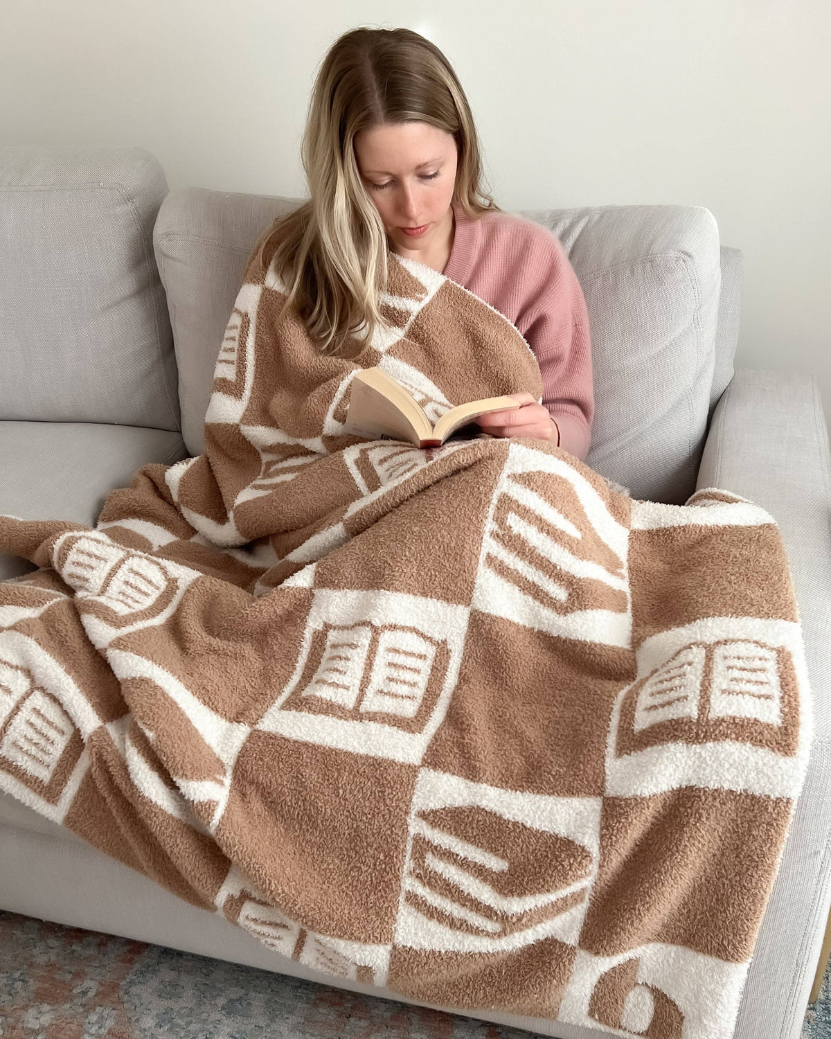 The Bookish Blanket
