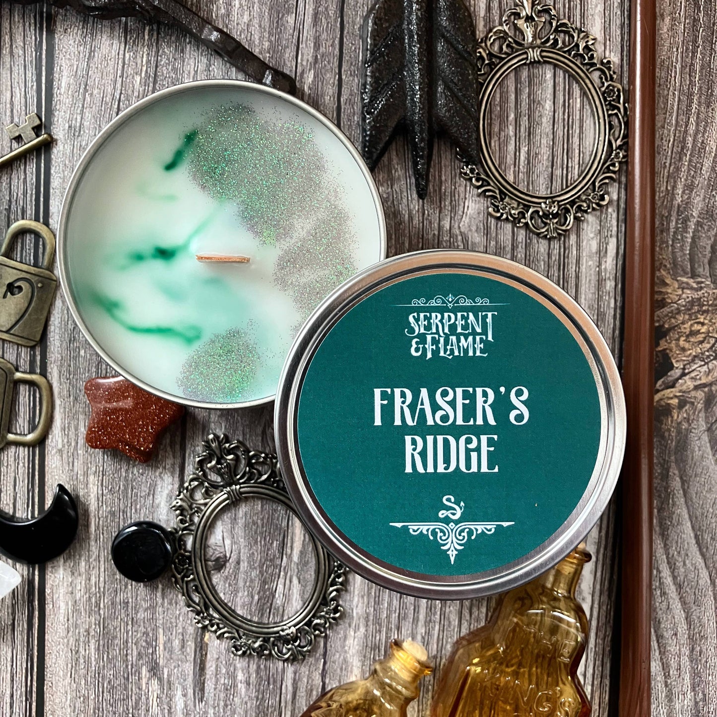 Fraser's Ridge Candle, Elderberry Strawberry Pine (Copy)