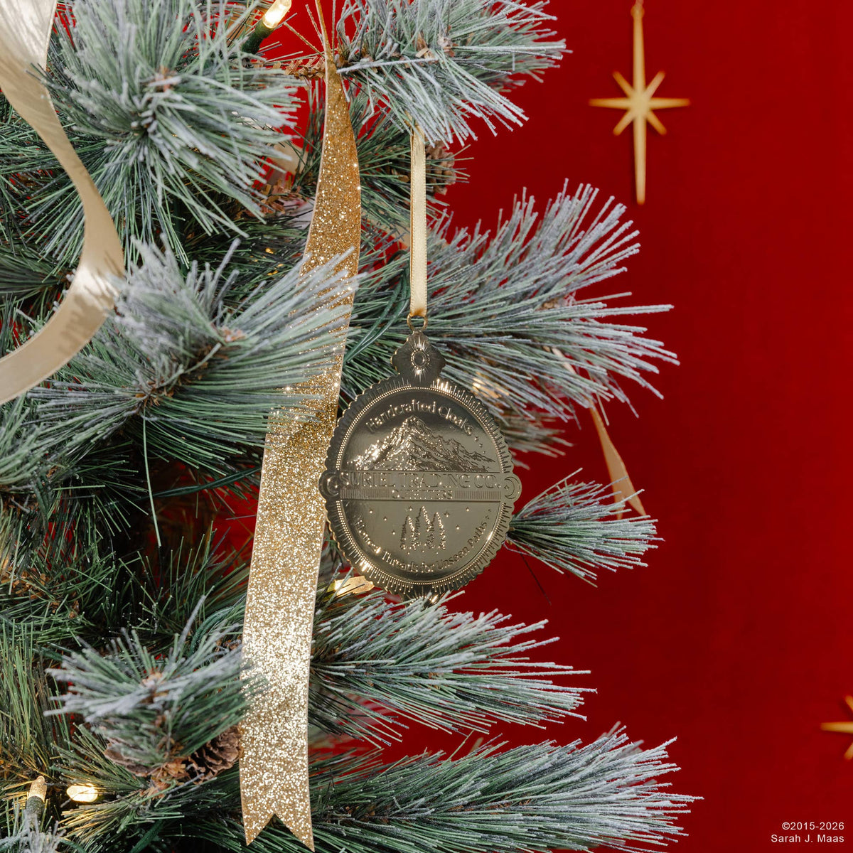 Sarah J. Maas Suriel Metal Ornament