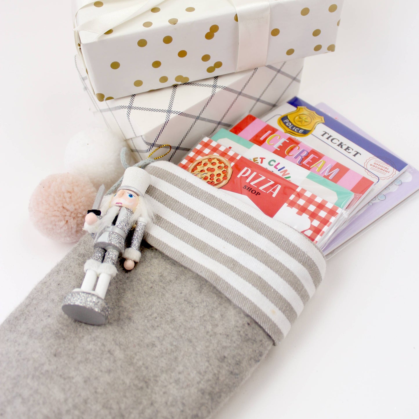 Inklings Tiny Town™ Play Notepad - Pizza Shop