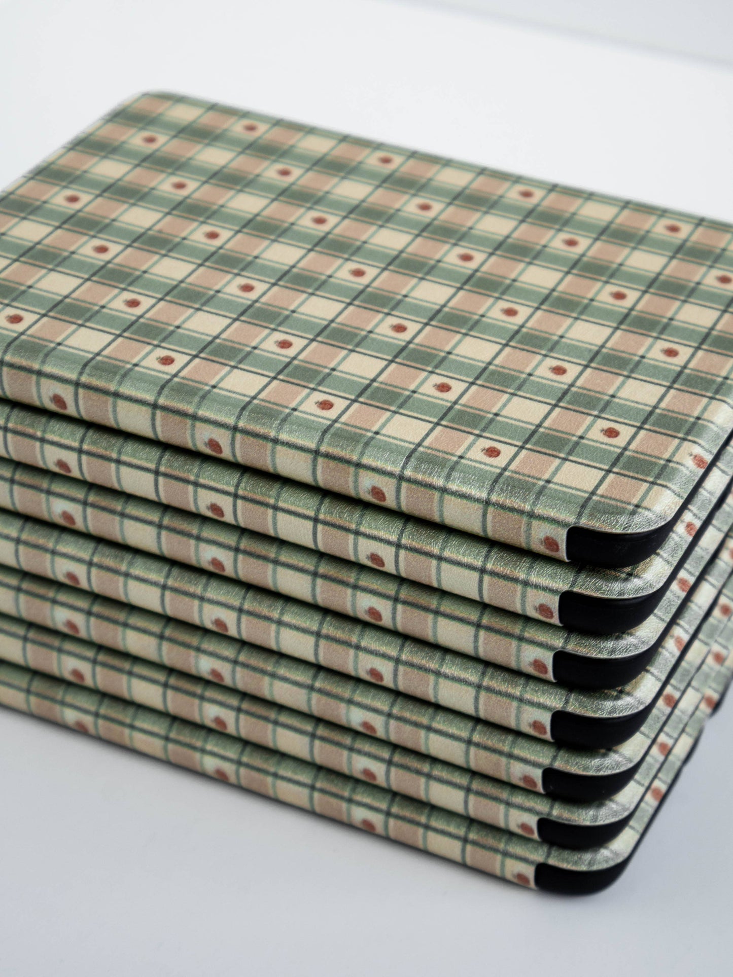 Plaid Pumpkins - Kindle Case
